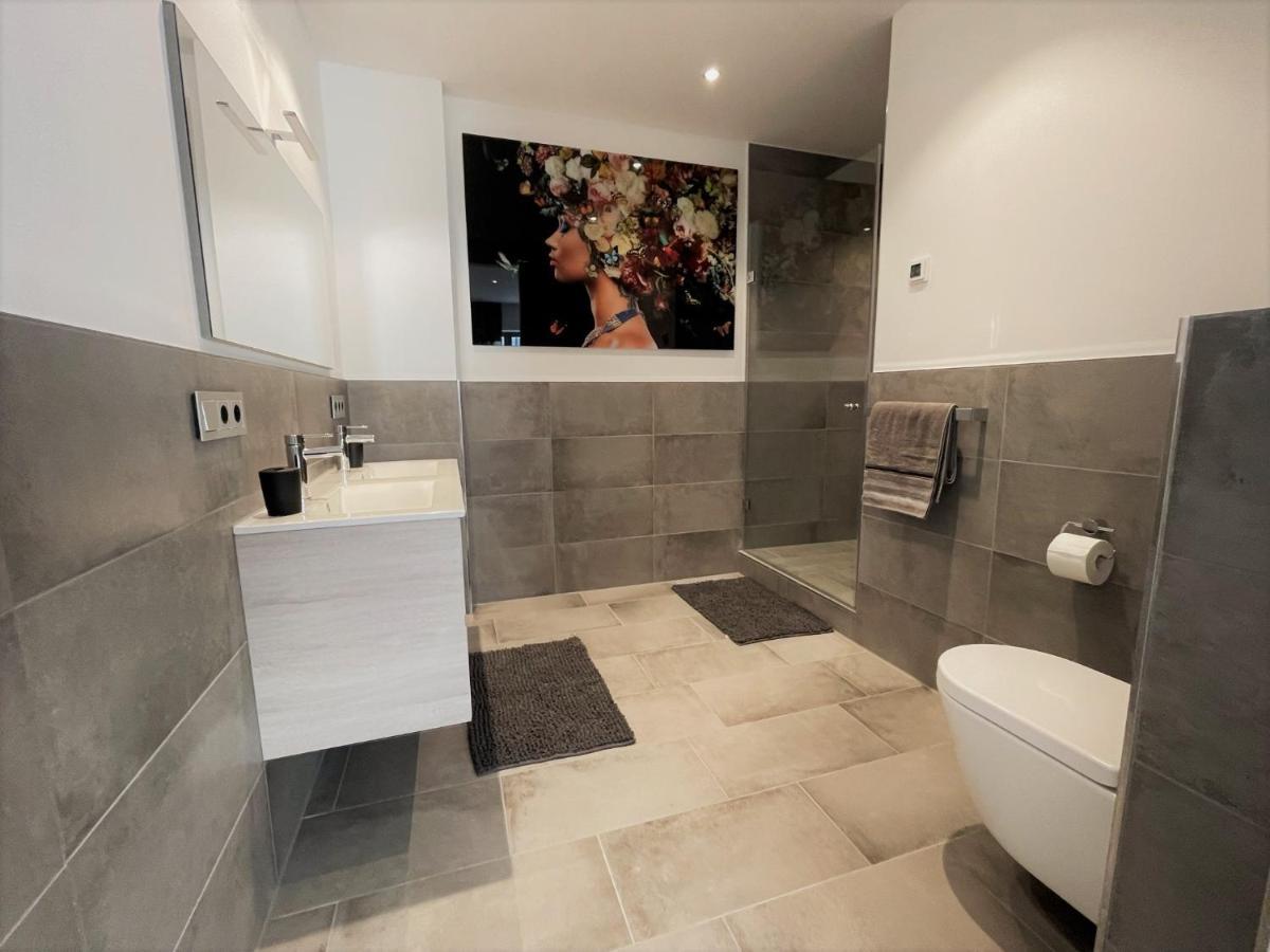 Lichtdurchflutetes Design - Appartement Guetersloh - 90 Qm Kültér fotó