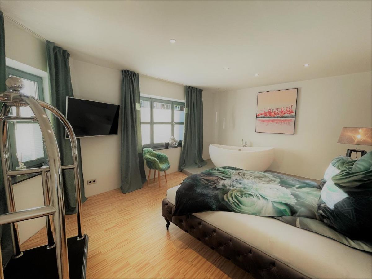 Lichtdurchflutetes Design - Appartement Guetersloh - 90 Qm Kültér fotó