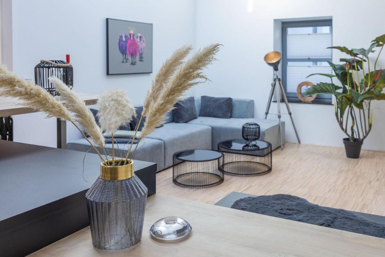 Lichtdurchflutetes Design - Appartement Guetersloh - 90 Qm Kültér fotó